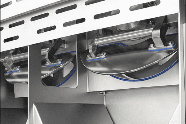 Scarico del prodotto nei miscelatori seydelmann